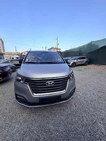 маши: Hyundai Starex: 2020 г., 2.5 л, Типтроник, Дизель, Минивэн — 1