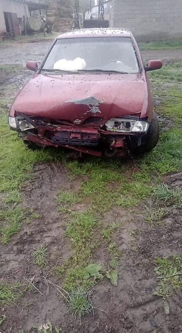 будка ремонт: Nissan Primera P11 (седан), разбор по запчастям. Что видно на фото: - — 5