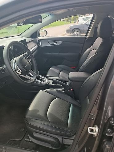 сиена машина цена: Kia K3: 2021 г., 1.6 л, Вариатор, Бензин, Седан — 10