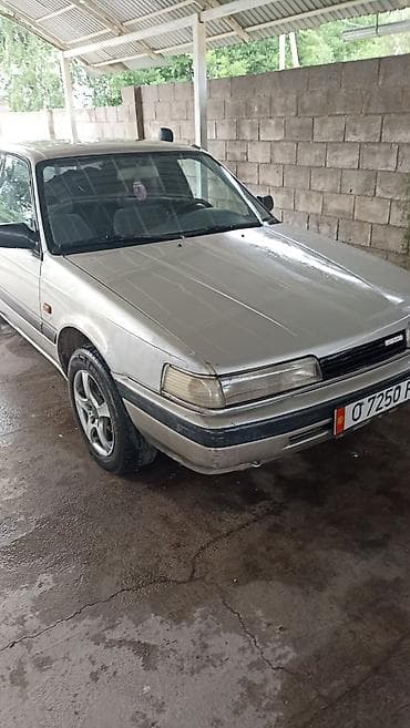mazda 626 2001: Mazda 626: 1989 г., Седан — 4