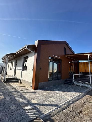 Кыймылсыз мүлк: 🏡 Продаётся дом с панорамным видом на горы 📍 Локация: с. Арчалы 📍 — 2