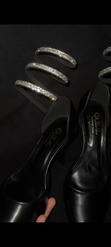 Туфли: Туфли, 38, Loro Piana, Б/у, цвет - Черный, Платная доставка — 2