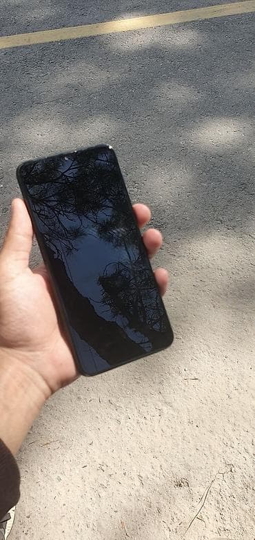poco f4jt: Poco Apple M3, Б/у, 64 ГБ, цвет - Черный, 2 SIM — 1