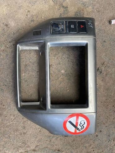 Nissan Patrol Y61 Консоль, Ниссан Патрол Год 2005 рестайлинг Консоль