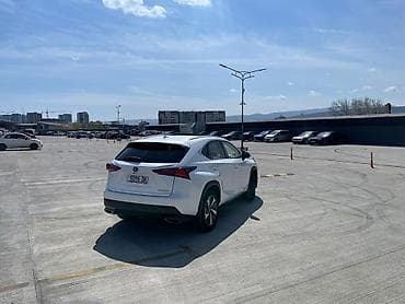 tesla 3: Lexus NX: 2019 г., 2 л, Автомат, Бензин, Кроссовер — 4