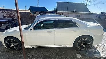 colf 3: Chrysler 300C: 2005 г., 3.5 л, Автомат, Седан — 2