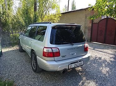 субару запчасти: Subaru Forester: 2001 г., 2 л, Автомат, Универсал — 1