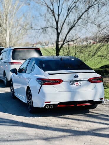 машина россия: Toyota Camry: 2018 г., 2.5 л, Автоматические, Гибрид, Седан — 4