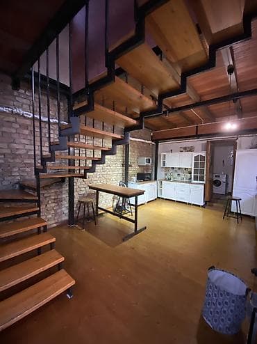 Продаю, в центре города По Улице Бектенова at lalafo.kg Продаю, в центре города По Улице Бектенова