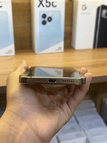 iphone pro: IPhone 16 Pro Max, Б/у, 256 ГБ, Desert Titanium, Зарядное устройство, Защитное стекло, Чехол, В рассрочку, 94 % — 3