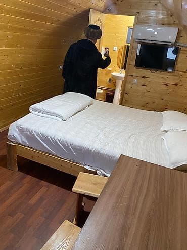 суточные квартиры орто сай: 1 комната, Банные принадлежности, Домофон, Душевая кабина — 2