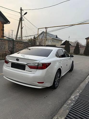 subaru fo: Lexus ES: 2017 г., 2.5 л, Вариатор, Гибрид, Седан — 3