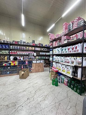 real estate: Продаётся коммерческая недвижимость с домом. На территории — 6