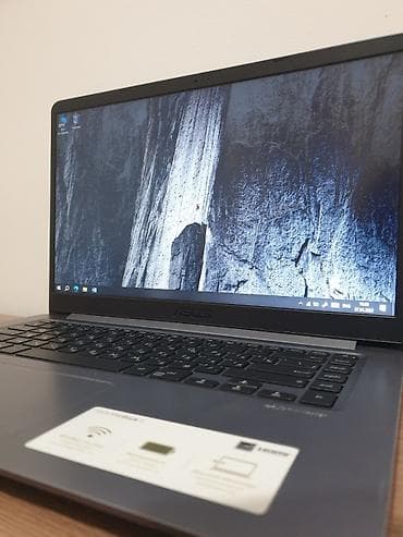 ASUS VivoBook версия DirectX 12