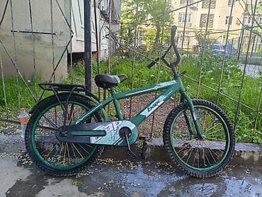 большие машины для детей: Детские велосипеды (2 шт.) 1) Зеленый «Барс»: - Размер колес примерно — 2