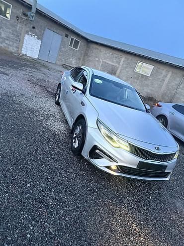 Kia K5: 2019 г., 2 л, Автомат, Газ, Седан at lalafo.kg Kia K5: 2019 г., 2 л, Автомат, Газ, Седан