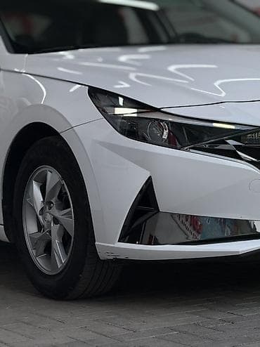 Продажа авто: Hyundai Elantra: 2021 г., 1.6 л, Бензин, Седан — 7