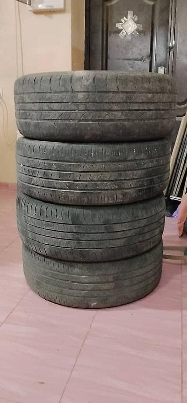 Комплект из 4 автомобильных летних шин. Характеристики: - Тип