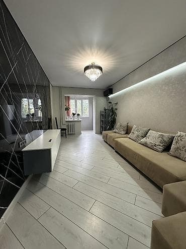 5: 2 комнаты, 55 м², ул. Алматинка / Чуй Индивидуалка, 4 этаж, Евроремонт — 1