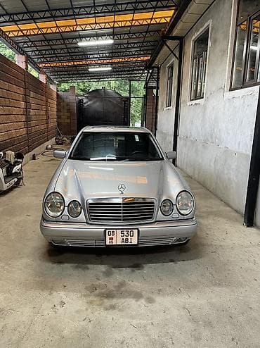210 cdi: Mercedes-Benz E-Class: 1999 г., 3.2 л, Автомат, Бензин, Седан — 1