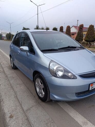 Honda Jazz: 2005 г., 1.4 л, Механика, Бензин, Хэтчбэк