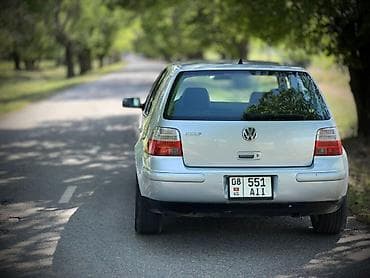 mazda 929: Volkswagen Golf: 2002 г., 2 л, Автомат, Бензин, Хэтчбэк — 2