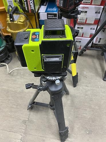 оптический нивелир: Лазерный уровнь Xcort 508-4D16 на штативе. - Полный 4D уровень — 1