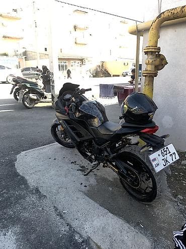 электро мототсикл: 250 куб расход 3,4 литра 6 Ступка в хорошем состоянии корпус нужно — 4