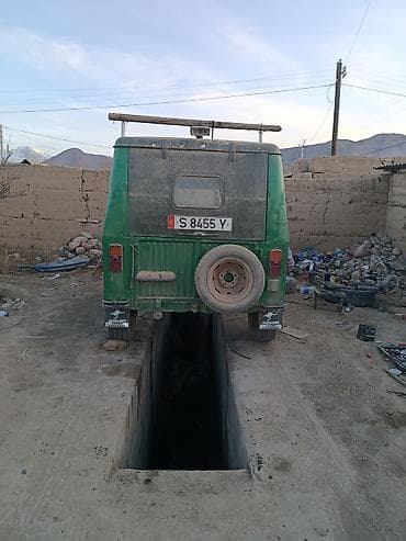 пленка авто: ВАЗ (ЛАДА) : 1980 г., 1.2 л, Ручные, Бензин, Фургон — 3