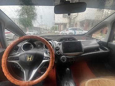 renault scenic: Honda Fit: 2009 г., 1.5 л, Автомат, Бензин, Хэтчбэк — 3