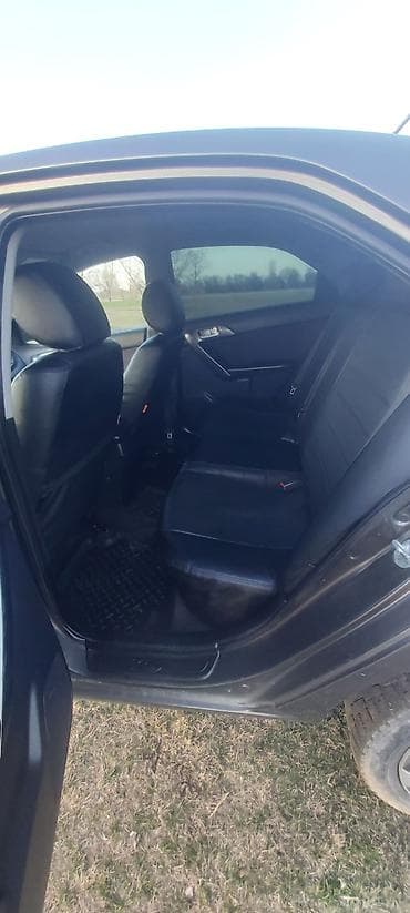 решетка радиатора камри 45: Kia Cerato: 2010 г., 1.6 л, Ручные, Бензин, Седан — 7