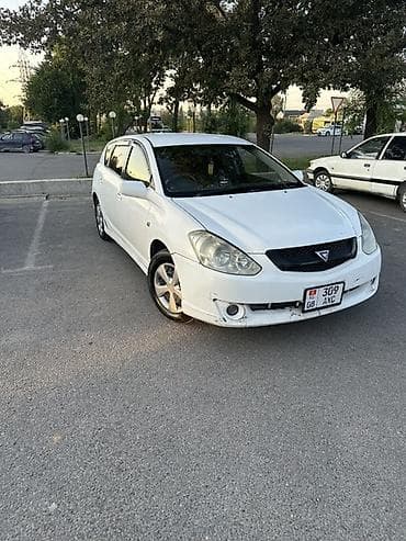 mini v: Toyota Corolla: 2004 г., 2 л, Автомат, Бензин, Универсал — 1