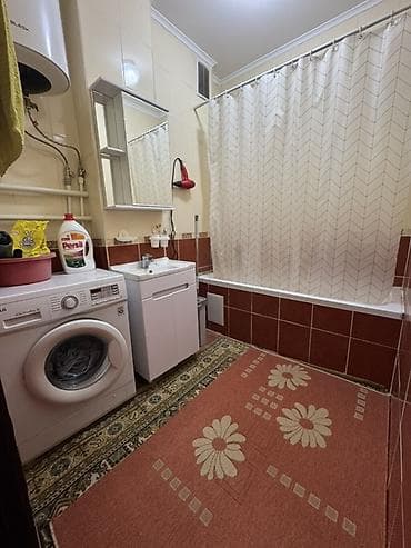 3: 3 комнаты, 104 м², Ак-Кеме 106 серия улучшенная, 1 этаж — 8