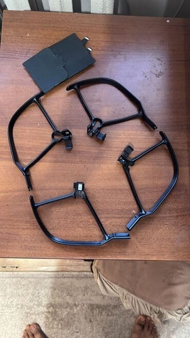Дроны: Комплект для дрона DJI Mavic Air. Включает в себя сам дрон серого — 2