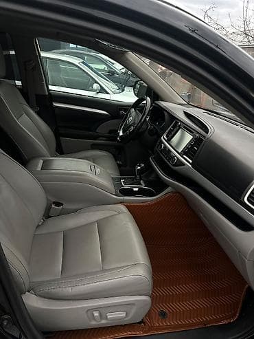 wheel: Toyota Highlander: 2017 г., 3.5 л, Автомат, Гибрид, Внедорожник — 8