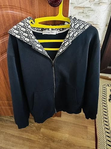 Худи на молнии с капюшоном Christian Dior. - Цвет: черный - Крой