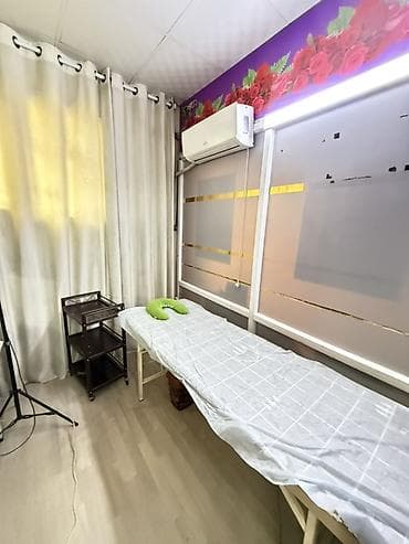 сдаю студию красоты: Кабинет салона красоты/маникюрная студия - Просторная рабочая зона — 1