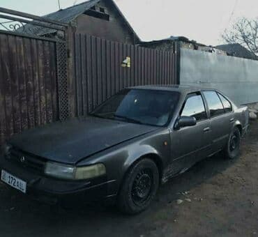 skyline 33: Nissan Maxima: 1991 г., 3 л, Механика, Бензин, Седан — 2