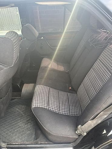 mersedez 124: Mercedes-Benz W124: 1994 г., 2.2 л, Механика, Седан — 6