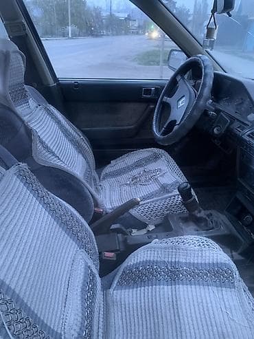 mazda mx 3: Honda Accord: 1988 г., 2 л, Ручные, Бензин, Седан — 4