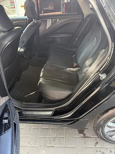 jac 9: Kia K8: 2021 г., Автомат, Гибрид — 9