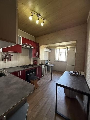 3 комнаты, 87 м², Филармония Индивидуалка, 9 этаж, Косметический ремонт