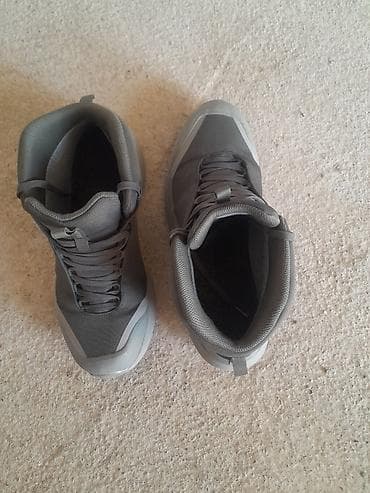 обувь польша: Мужские ботинки, 44, Hoka, Б/у, цвет - Серый, Самовывоз — 6