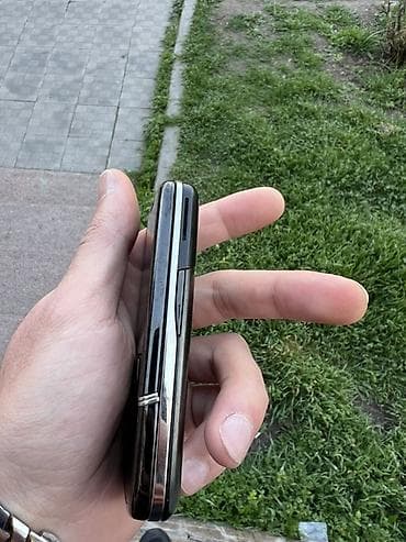 xiaomi poco f6: Телефон Nokia 8800 Arte (слайдер), черный. Описание и особенности: - — 2