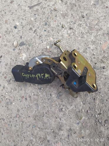 запчасти на тойота сурф в бишкеке: Toyota Surf 185 Замок дверной центральный, Тойота Сурф 185 замок — 1