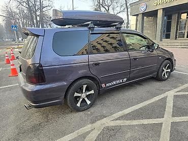 решетка на одисей: Honda Odyssey: 2003 г., 3 л, Автомат, Газ, Универсал — 3