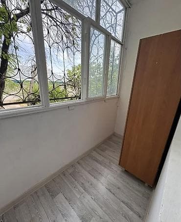 flat rent: 2 комнаты, С мебелью частично — 4