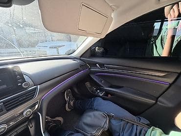 Продажа авто: Honda Accord: 2019 г., 2 л, Вариатор, Гибрид, Седан — 7