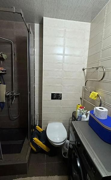 квартиры 3 комната: 3 комнаты, 64 м², 104 серия, 1 этаж, Косметический ремонт — 6