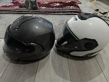 мужская сумка: Продаются 2 шлема, итальянские NOLAN 1 - Nolan N40-5 GT (M) белый. 2 — 3
